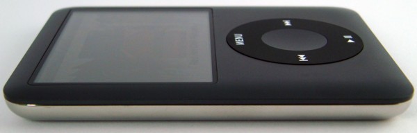 Apple iPod Nano (3G) Left