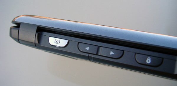 LG enV Touch VX11000 Left Side