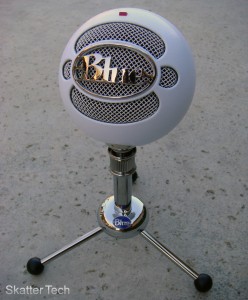 Blue Microphones Snowball Alone