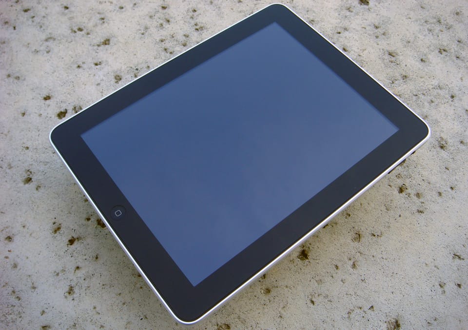 Apple iPad (Review)