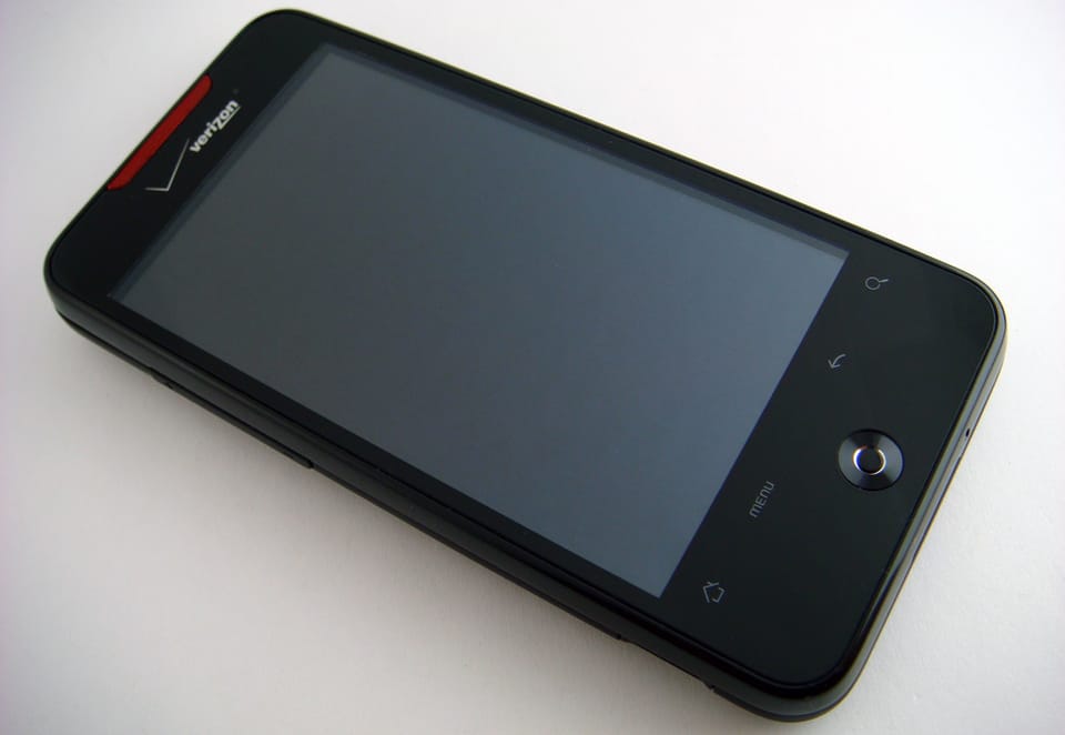 Verizon: HTC Droid Incredible (Review)